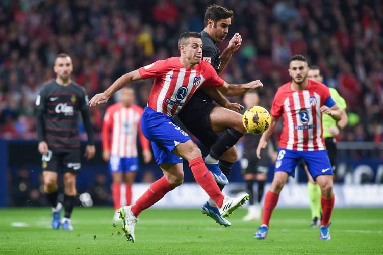 意媒：卢卡库已经在健身房单独训练，预计意超杯半决赛复出（意媒称卢卡库已在健身房恢复单独训练，意超杯半决赛有望回归）