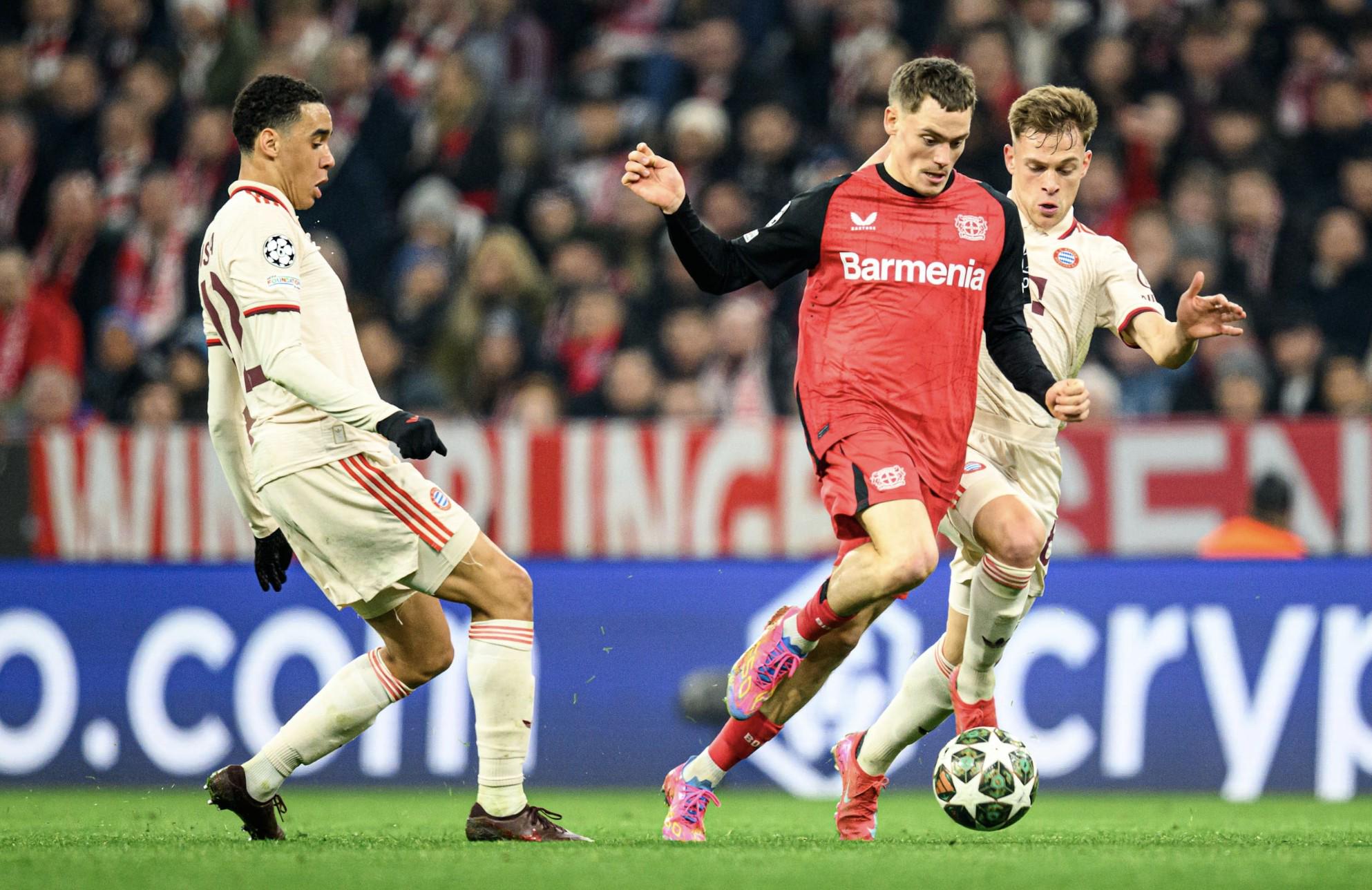 足球世界杯亚洲区最新赛事分析（足球世界杯亚洲区最新赛况解析）