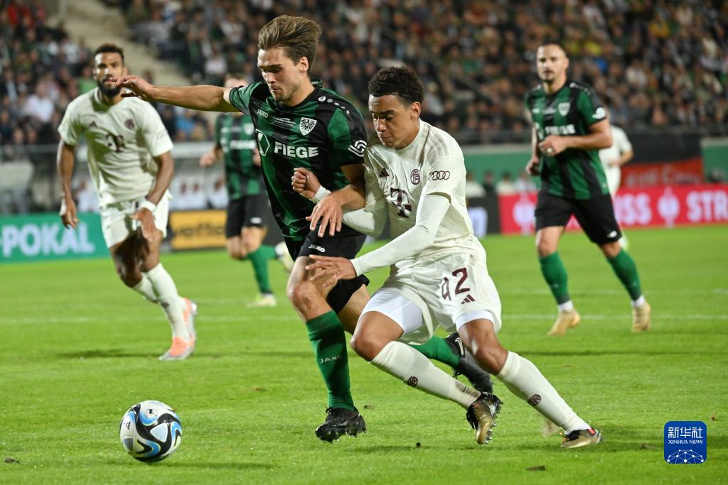 阿森纳签下厄瓜多尔双胞胎球员，未来有望助力球队夺冠，彰显俱乐部长期发展策略。