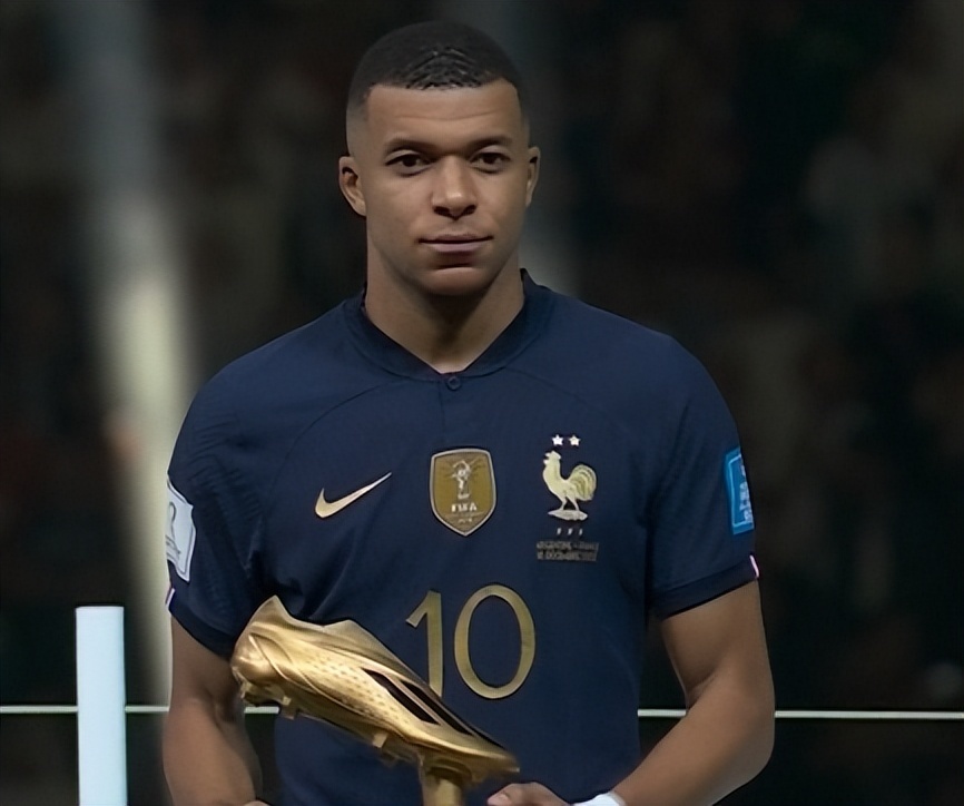 北京市足协贺信：国安用金灿灿的奖杯回应了首都广大球迷的期待（北京市足协发贺信：金杯见证国安兑现京城球迷期待）