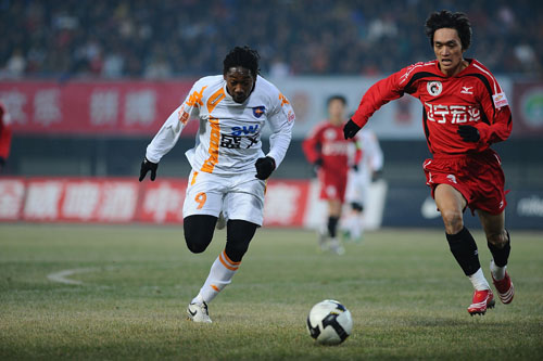 NBA战报：兰德尔27分9板6助，森林狼127-120击败勇士（森林狼127-120力擒勇士，兰德尔砍下27分9板6助）