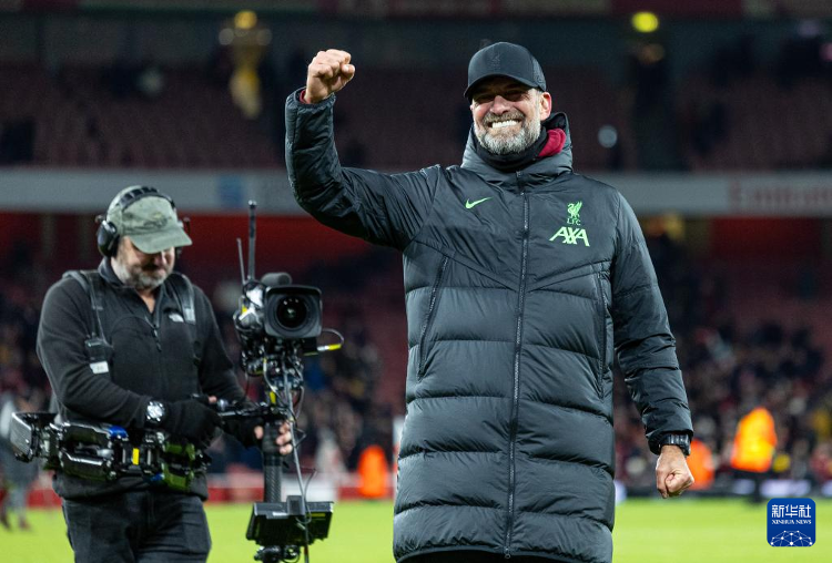 米体：意甲启用高可见度足球，荧光橙配色以往仅用于极端天气（米体：意甲采用高能见度用球，荧光橙过去仅限极端天气）