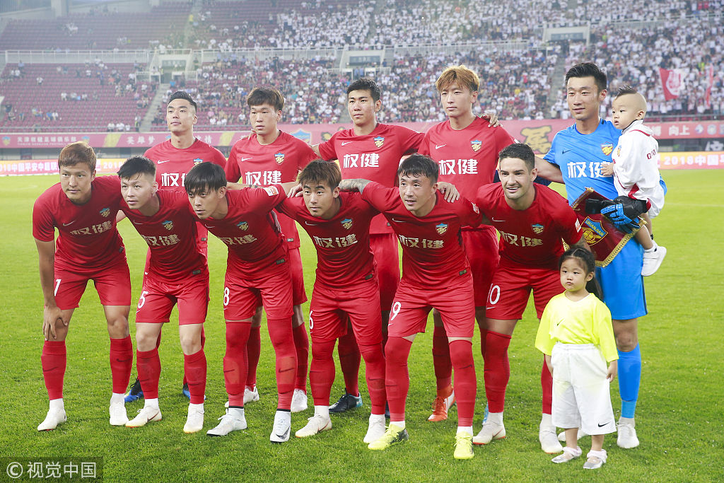 埃迪·豪：双方都没多少机会，胜负最终由一粒诡异进球决定（埃迪·豪：两队机会寥寥，离奇一球定胜负）