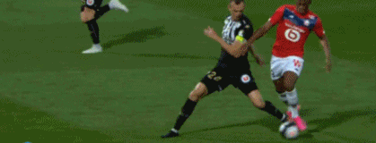 皇马齐达内战术得手轻取塞维利亚（齐达内战术奏效 皇马轻松击败塞维利亚）