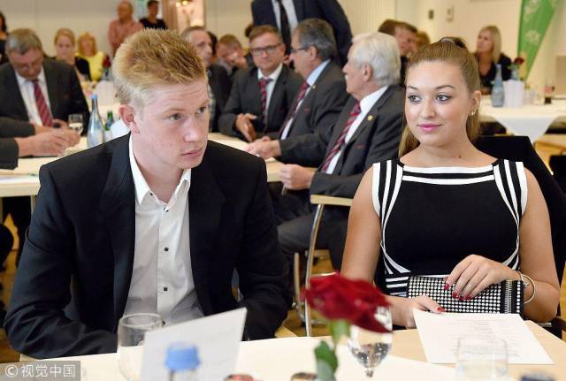 翻一倍，巴萨17岁中场德罗的身价从500万欧涨至1000万欧（巴萨17岁中场德罗身价倍增：由500万欧升至1000万欧）