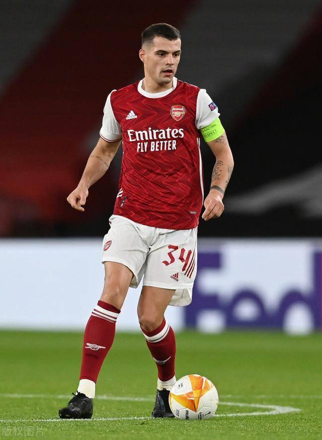 中韩二番战！媒体人：调整心态和限制李贤重是中国男篮的取胜之匙（中韩再战！媒体人：稳住心态、严防李贤重是中国男篮制胜关键）