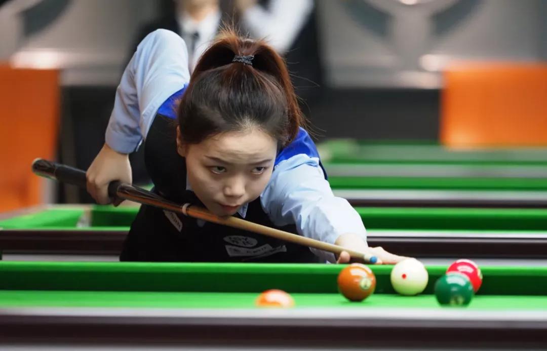 多国家的新 多国家的新